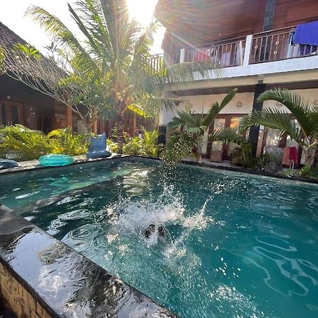 Swara Homestay 2 Lembongan Exteriör bild