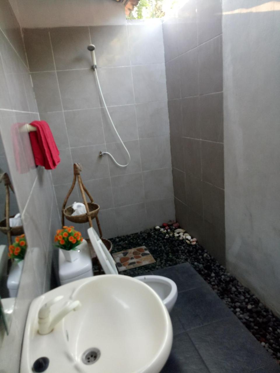 Swara Homestay 2 Lembongan Rum bild